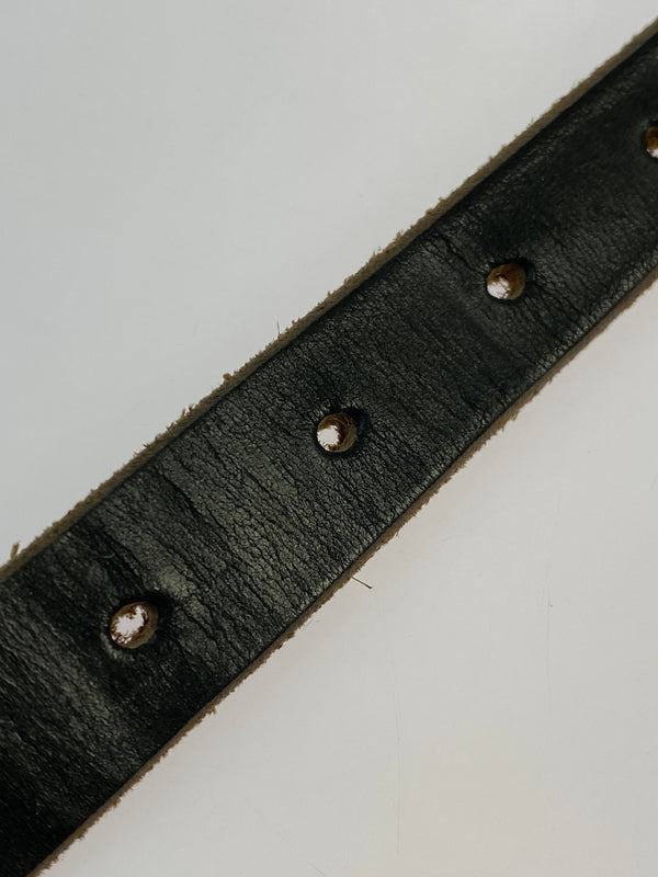 【中古品】【メンズ】 REACT リアクト U.K. SADDLE NARROW BELT サドル ナロー ベルト 205-260806-yn-29-min カラー：ブラック 万代Net店