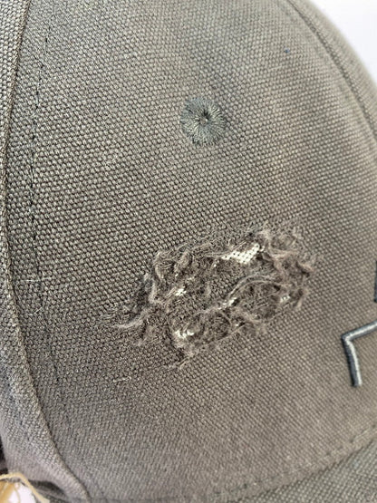 【現状渡し品】【メンズ/レディース】 A-COLD-WALL アコールドウォール AND CAP ベースボール キャップ 帽子 メンズ レディース ファッション 小物 185-251024-em-04-min カラー：グレー 万代Net店