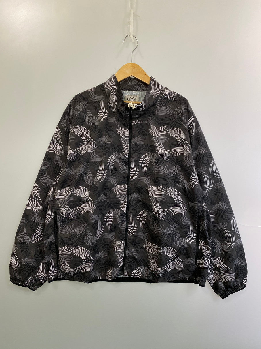 【中古美品】【メンズ】 CALEE キャリー 24SS FEATHER PATTERN TRACK TYPE JACKET CL-24SS025 フェザー パターン トラック タイプ ジャケット ライトアウター 142-251022-yn-01-min サイズ：XL カラー：ダークグレー 万代Net店
