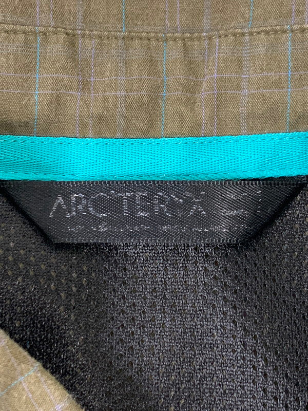 【中古品】【メンズ】 ARC'TERYX アークテリクス BACK LOGO S S SHIRT ブラック ロゴ 半袖 シャツ カットソー メンズ トップス 144-251023-em-19-min カラー：ブラウン系 万代Net店