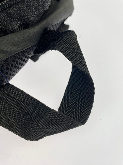 【中古美品】【メンズ/レディース】 narifuri ナリフリ NF8020 SHOULDER POCKET DAYPACK ショルダーポケットデイパック 188-251026-ks-26-min カラー：ブラック 万代Net店