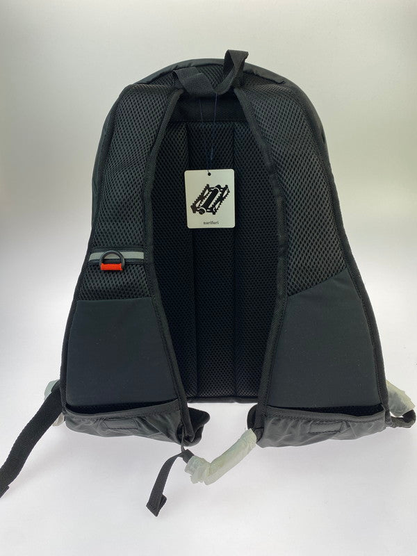 【中古美品】【メンズ/レディース】 narifuri ナリフリ NF8020 SHOULDER POCKET DAYPACK ショルダーポケットデイパック 188-251026-ks-26-min カラー：ブラック 万代Net店