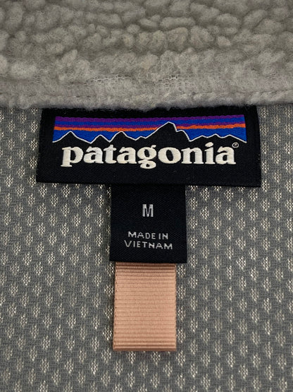 【中古品】【レディース】 patagonia パタゴニア WOMEN'S CLASSIC RETRO X VEST 23083 17年製 ウィメンズ クラシック レトロX ベスト トップス 168-251107-yn-15-min サイズ：M カラー：ライトグレー 万代Net店