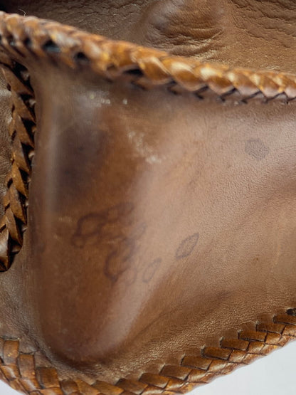 【現状渡し品】【メンズ/レディース】 SAAD サード ARABESQUE BUTTON LEATHER SHOULDER BAG レザーショルダーバッグ 188-251026-ks-30-min カラー：ブラウン 万代Net店