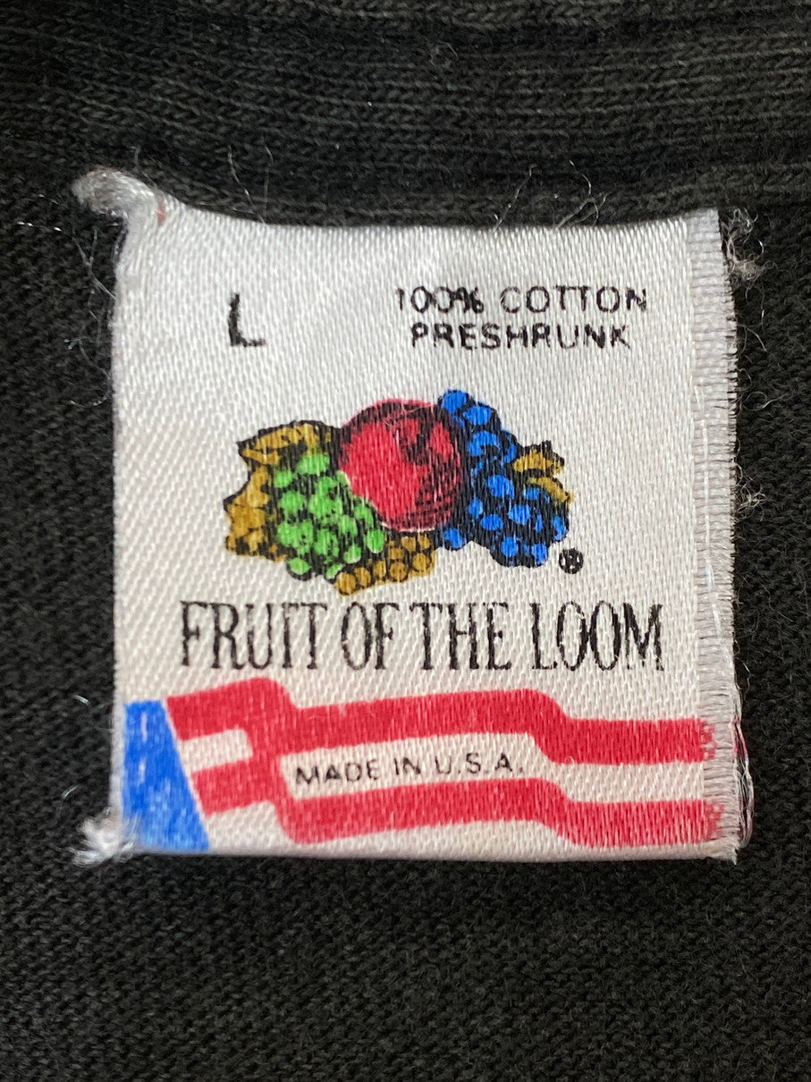 【現状渡し品】【メンズ】 FRUITS OF THE LOOM フルーツオブザルーム 90S BONE GRAPHIC TEE 90年代 ボーン グラフィック Ｔシャツ プリント 半袖 メンズ トップス ヴィンテージ 146-251023-em-05-min サイズ：L カラー：ブラック 万代Net店