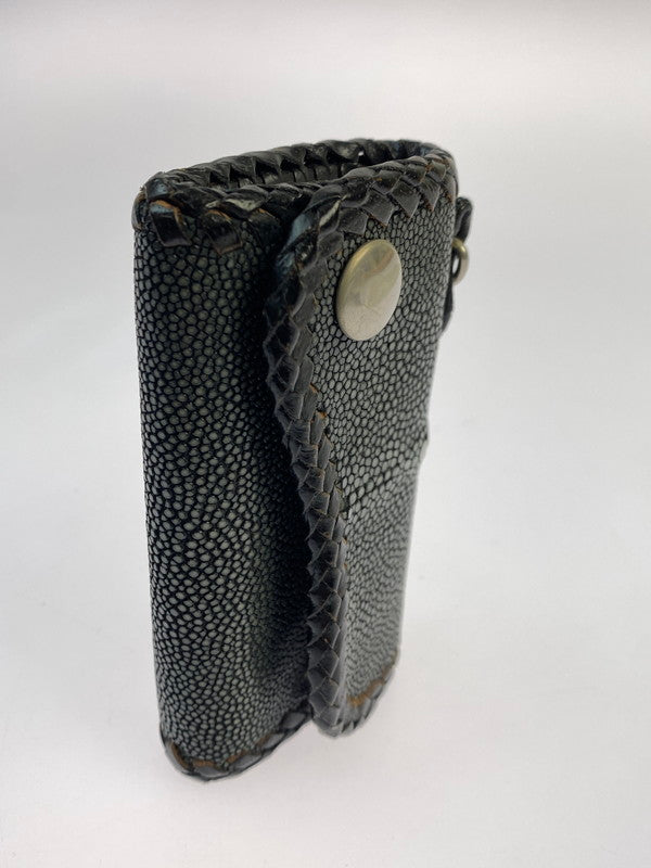 【中古品】【メンズ】 SAAD サード A&G スティングレイレザー キーケース 201-251026-ks-41-min カラー：グレー系 万代Net店