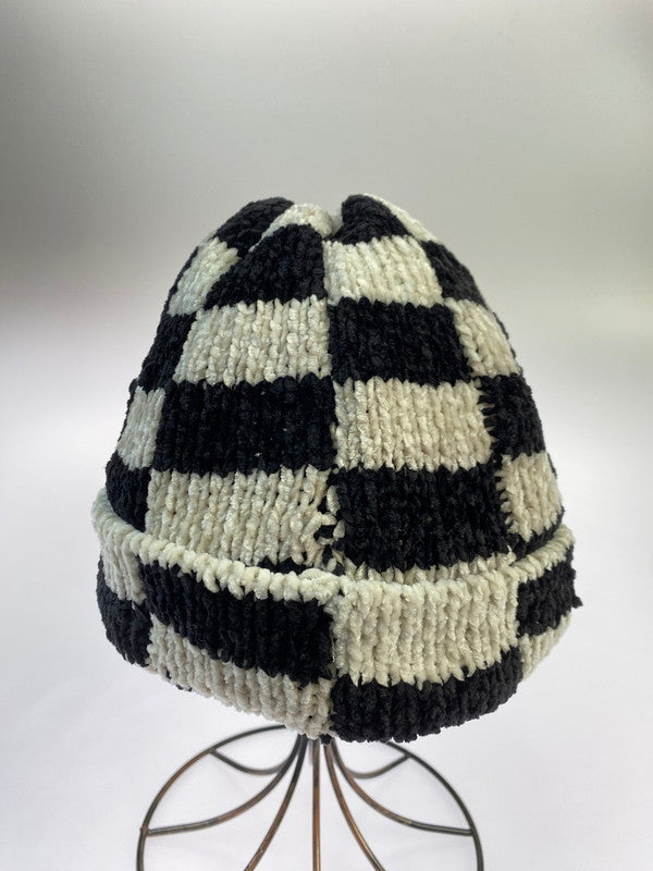 【中古品】【メンズ/レディース】 STUSSY ステューシー CROCHET CHECKERD BEANIE クロウシェイ チェッカー ビーニー ニット キャップ ハット 帽子 185-251024-em-09-min カラー：ブラック/ホワイト 万代Net店
