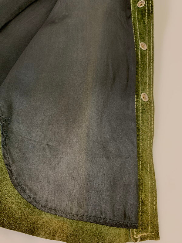 【現状渡し品】【メンズ】 GOO KAY ゴーケイ SUEDE LEATHER L/S SHIRT スエードレザー ロングスリーブシャツ 長袖 トップス 146-251106-kk-48-min サイズ：表記無し 下記参照 カラー：グリーン 万代Net店