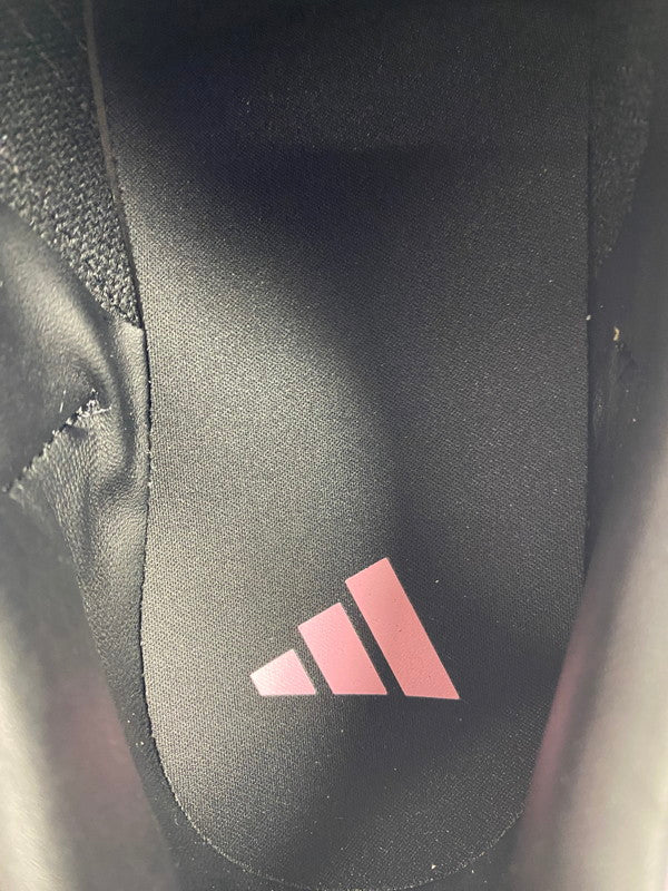 【未使用品】【メンズ】 adidas アディダス × Inter Miami CF インテル・マイアミCF 別注 コラボ SAMBA INTER MIAMI IH8157 サンバ インテル マイアミ スニーカー 靴 161-251027-kk-22-min カラー：CORE BLACK/LIGHT PINK/GUM 万代Net店