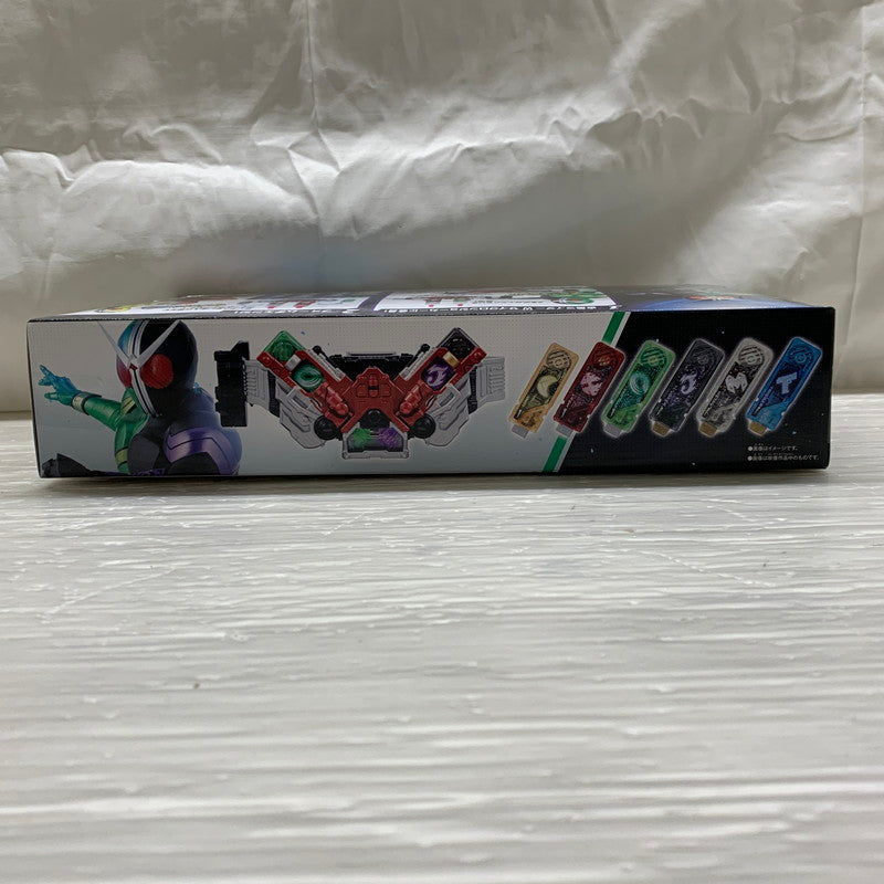 【中古品】 仮面ライダーW SUPER BEST 変身ベルト DXダブルドライバー 変身 特撮 ヒーロー 042-260413-em-05-min 万代Net店