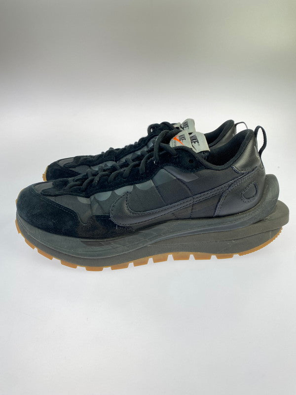 【中古品】【メンズ】 NIKE ナイキ × SACAI サカイ 別注 コラボ VAPORWAFFLE/SACAI BLACK GUM DD1875-001 ベイパーワッフル スニーカー 靴 160-251027-kk-21-min カラー：BLACK/OFF NOIR-OFF NOIR 万代Net店