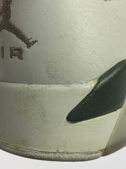 【中古品】【メンズ】 NIKE ナイキ AIR JORDAN 6 CT8529-100 エアージョーダン6 スニーカー靴 160-251030-jt-03-min サイズ：US 8 26.0cm カラー：WHITE/MIDUMGREY-COOL GREY 万代Net店