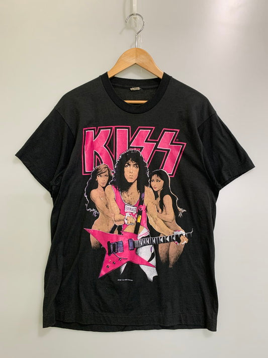 【中古品】【メンズ】 KISS c1987 LIFE IS SEX PRINT TEE ロック Tシャツ メンズ バンドTシャツ メンズ キッス ツアー バンド Tシャツ 146-251029-em-05-min サイズ：L カラー：ブラック 万代Net店
