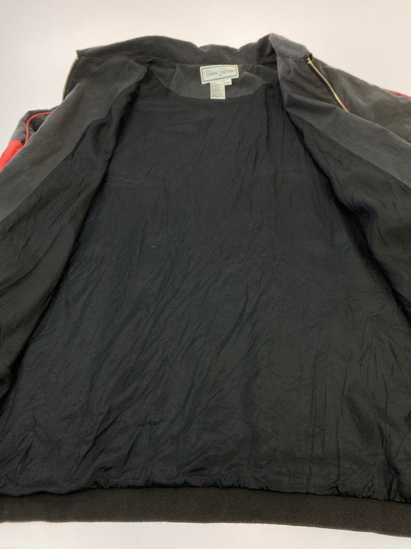 【中古品】【メンズ】 DIANE GILMAN ダイアン・ギルマン SCARF PATTERN JACKET 146-260110-zi-23-min サイズ：不明 カラー：ブラック/レッド系 万代Net店