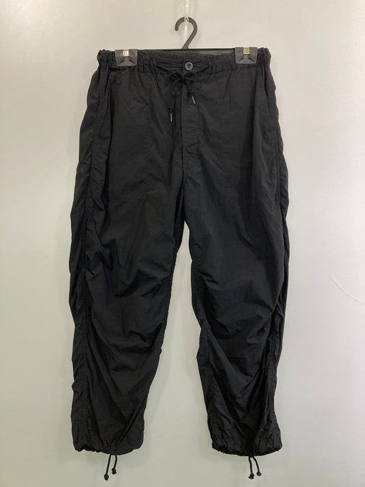 【中古品】【メンズ】 COMME des GARCONS HOMME コムデギャルソンオム HM-P008 ナイロンタイプライターパンツ 151-251102-zi-46-min サイズ：S カラー：ブラック 万代Net店