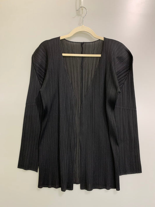 【中古品】【レディース】 PLEATS PLEASE ISSEY MIYAKE プリーツプリーズイッセイミヤケ PP04-J0607 PLEATS CARDIGAN プリーツ カーディガン 170-251101-AS-47-min サイズ：3 カラー：ブラック 万代Net店