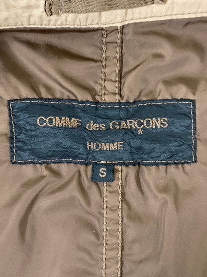 【中古品】【メンズ】 COMME des GARCONS HOMME コムデギャルソンオム PUCKERING JACKET HG-J037 パッカリング ステッチ コットン ミリタリー デッキジャケット メンズ アウター 140-251109-em-04-min サイズ：S カラー：ベージュ 万代Net店