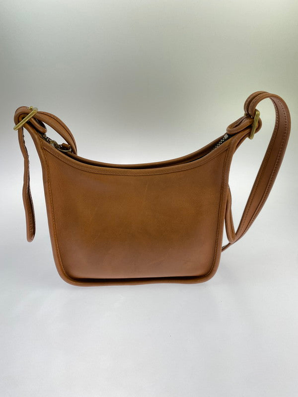 【現状渡し品】【レディース】 OLD COACH オールドコーチ LEATHER SHOULDER BAG CAMEL レザー ショルダーバッグ 180-251116-AS-12-min カラー：キャメル 万代Net店