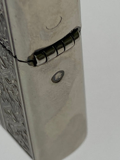 【中古品】【メンズ】 ZIPPO ジッポ ARMOUR ARABESQUE CROSS OIL LIGHTER オイルライター 喫煙グッズ 206-251108-AS-43-min カラー：シルバー 万代Net店