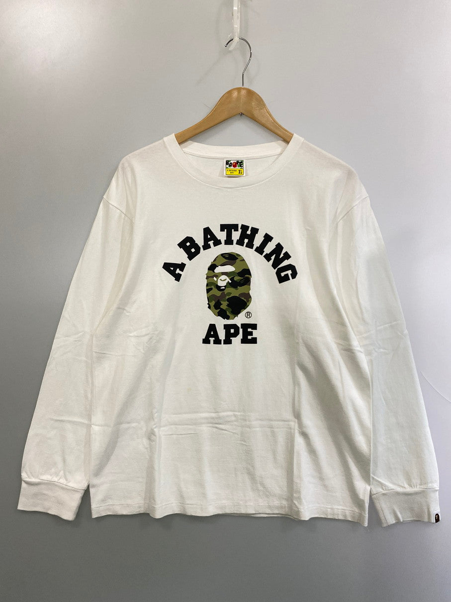 【中古品】【メンズ】 A BATHING APE アベイシングエイプ 1st CAMO COLLEGE L/S TEE ファーストカモ カレッジ ロングスリーブ Tシャツ 長袖 トップス 142-251106-kk-70-min サイズ：XL カラー：ホワイト 万代Net店