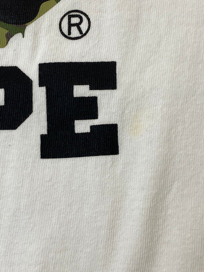 【中古品】【メンズ】 A BATHING APE アベイシングエイプ 1st CAMO COLLEGE L/S TEE ファーストカモ カレッジ ロングスリーブ Tシャツ 長袖 トップス 142-251106-kk-70-min サイズ：XL カラー：ホワイト 万代Net店