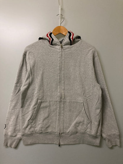 【中古品】【メンズ】 A BATHING APE アベイシングエイプ SHARK FULL ZIP HOODIE シャーク フルジップフーディー トップス パーカー 142-251110-kk-10-min サイズ：M カラー：グレー 万代Net店