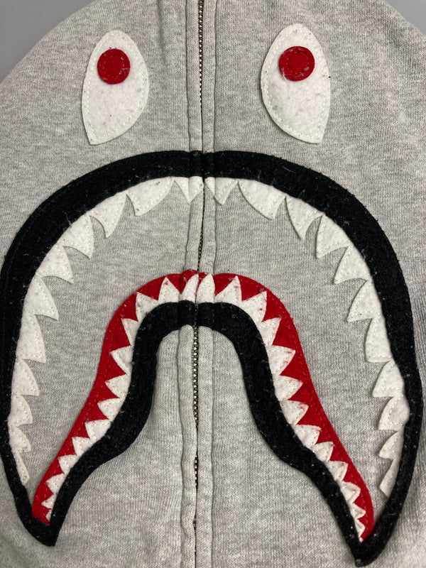 【中古品】【メンズ】 A BATHING APE アベイシングエイプ SHARK FULL ZIP HOODIE シャーク フルジップフーディー トップス パーカー 142-251110-kk-10-min サイズ：M カラー：グレー 万代Net店