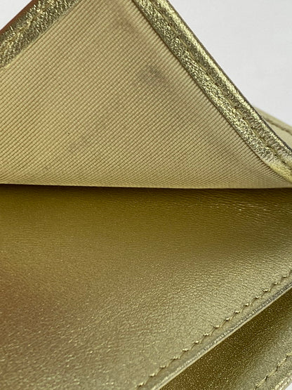 【中古品】【レディース】 CHANEL シャネル クラシックスモール 三つ折り財布 A82288 財布 181-251112-jt-02-min カラー：ゴールド 万代Net店