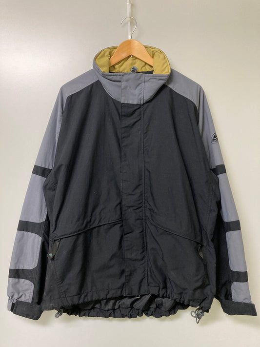 【中古品】【メンズ】 NIKE ナイキ 00S OUTER LAYER 3 NYLON JACKET ナイロンジャケット アウター 146-251111-AS-30-min サイズ：L カラー：グレー/ブラック 万代Net店