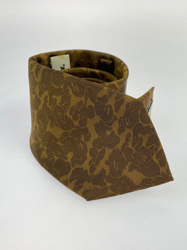 【中古品】【メンズ】 A BATHING APE アベイシングエイプ × Marilyn Monroe マリリン・モンロー 別注 コラボ CAMO NECKTIE カモフラージュ ネクタイ スーツ用小物 服飾雑貨 187-251113-kk-03-min カラー：ブラウン 万代Net店
