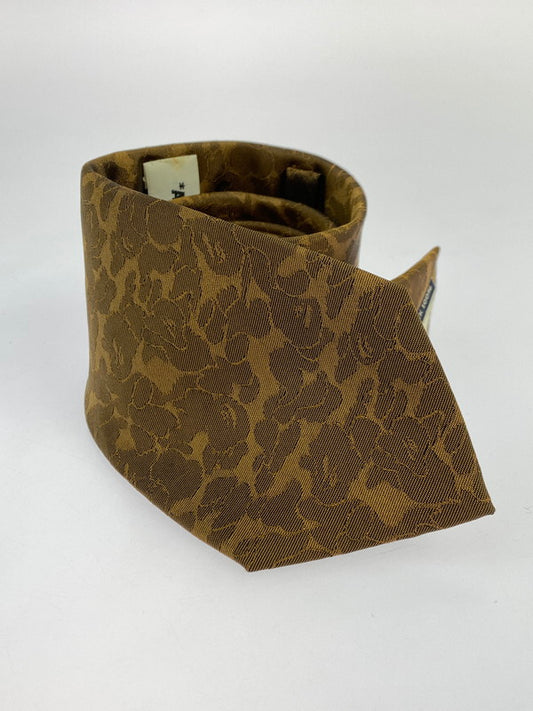 【中古品】【メンズ】 A BATHING APE アベイシングエイプ × Marilyn Monroe マリリン・モンロー 別注 コラボ CAMO NECKTIE カモフラージュ ネクタイ スーツ用小物 服飾雑貨 187-251113-kk-03-min カラー：ブラウン 万代Net店