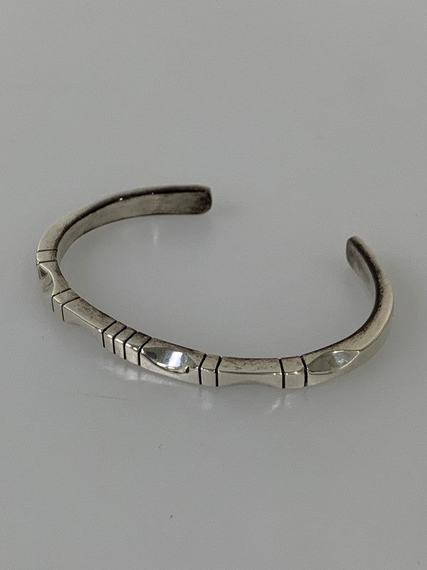 【中古品】【メンズ/レディース】 NAVAJO ナバホ ELAINE TAHE SILVER BANGLE シルバー バングル ナバホ族 インディアン ジュエリー 191-251121-em-02-min カラー：シルバー 万代Net店