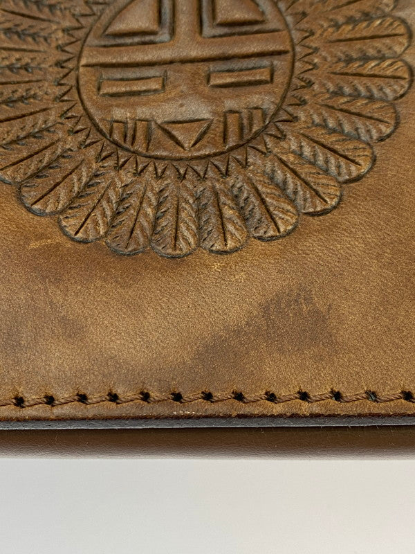 【現状渡し品】【メンズ】 SAAD サード LEATHER SHOLDER BAG レザー ショルダーバッグ カバン 188-251121-em-11-min カラー：ブラウン 万代Net店