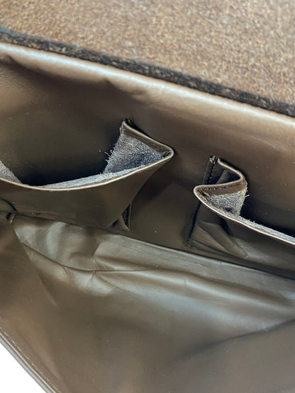 【現状渡し品】【メンズ】 SAAD サード LEATHER SHOLDER BAG レザー ショルダーバッグ カバン 188-251121-em-11-min カラー：ブラウン 万代Net店