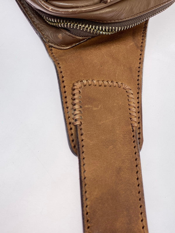 【現状渡し品】【メンズ】 SAAD サード LEATHER SHOLDER BAG レザー ショルダーバッグ カバン 188-251121-em-11-min カラー：ブラウン 万代Net店