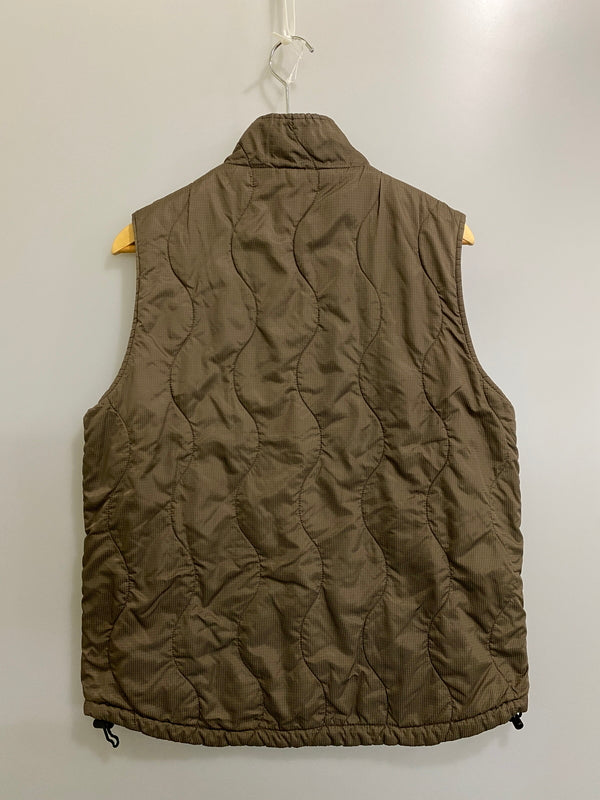 【中古品】【メンズ】 WILD THINGS ワイルドシングス PRIMALOFT REVERSIBLE VEST プリマロフト リバーシブル ベスト メンズ アウター デニム 144-260702-hu-33-min サイズ：Ｓ カラー：インディゴ/カーキ 万代Net店