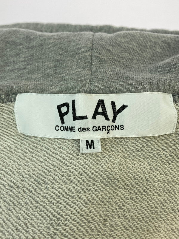 【中古品】【メンズ】 PLAY COMME des GARCONS プレイコムデギャルソン ZIP-UP HOODIE WITH RED EMBLEM AX-T168 AD2024/4 ジップアップフーディー ウィズ レッドエンブレム トップス パーカー 140-251120-kk-05-min サイズ：M カラー：グレー 万代Net店