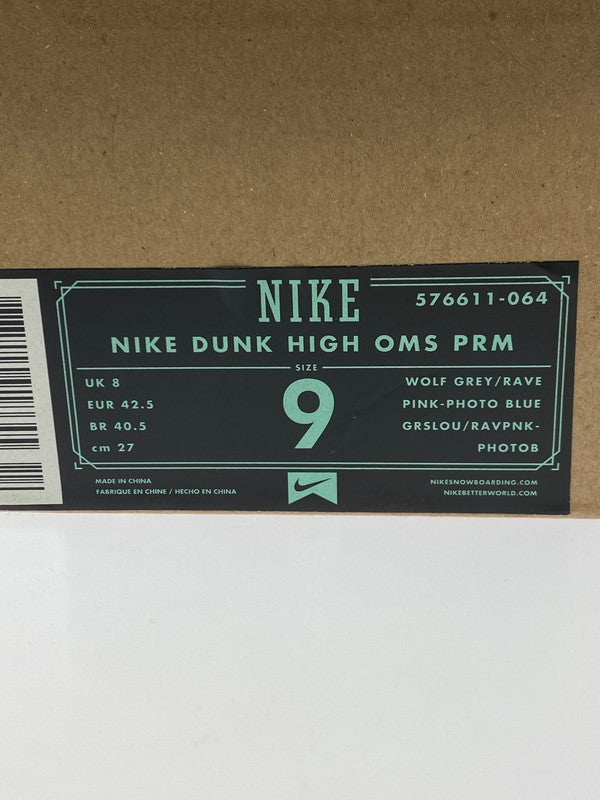 【未使用品】【メンズ】 NIKE ナイキ × STUSSY ステューシー 別注 コラボ DUNK HIGH OMS PREMIUM 576611-064 ダンク ハイ オフマウンテンシステム プレミアム スニーカー 靴 160-251120-kk-25-min カラー：GREY/PINK 万代Net店