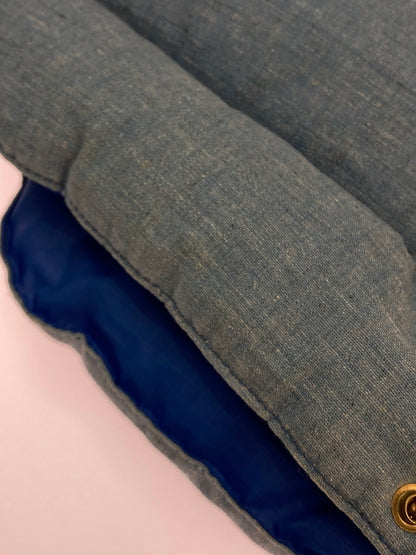 【中古品】【メンズ】 Rocky Mountain FeatherBed ロッキーマウンテンフェザーベッド × WAREHOUSE ウエアハウス 別注 コラボ DOWN VEST 450-482-72 ダウンベスト ライトアウター 145-251120-kk-06-min サイズ：38 カラー：ライトインディゴ 万代Net店