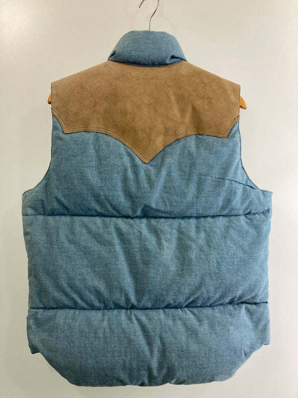 【中古品】【メンズ】 Rocky Mountain FeatherBed ロッキーマウンテンフェザーベッド × WAREHOUSE ウエアハウス 別注 コラボ DOWN VEST 450-482-72 ダウンベスト ライトアウター 145-251120-kk-06-min サイズ：38 カラー：ライトインディゴ 万代Net店