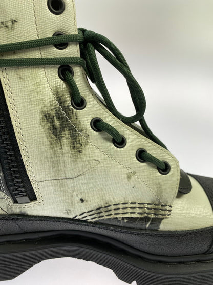 【中古美品】【メンズ】 Dr.Martens ドクターマーチン × NINE INCH NAILS ナイン・インチ・ネイルズ 別注 コラボ 24AW 8HOLE BOOTS 1460NIN 8ホールブーツ 靴 164-251120-kk-45-min サイズ：UK 8 カラー：WHITE+BLACK 万代Net店