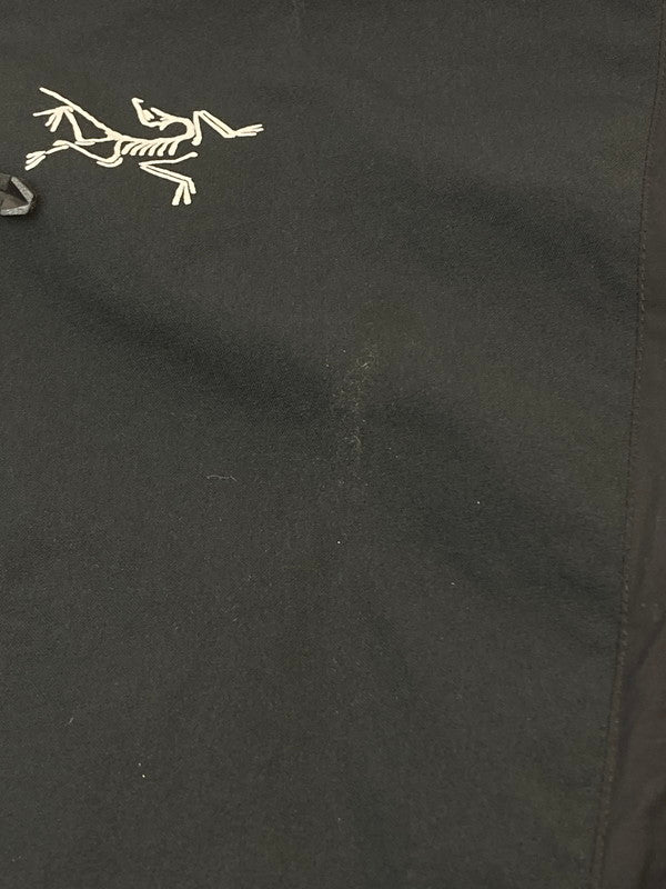 【中古品】【メンズ】 ARC'TERYX アークテリクス PROTON LIGHTWEIGHT HOODY X000006908-140860 プロトン ライトウエイト フーディー アウター 中綿ジャケット 144-251120-kk-12-min サイズ：M カラー：ブラック 万代Net店