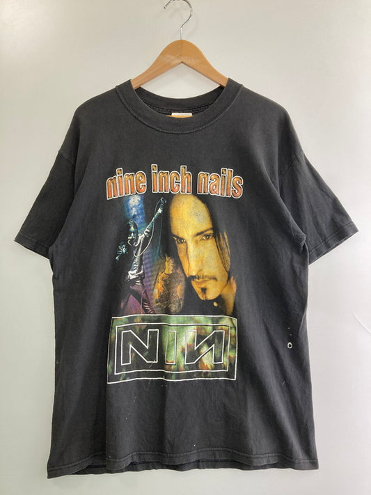 【現状渡し品】【メンズ】 NINE INCH NAILS ナイン・インチ・ネイルズ 00's BOOTLEG RAP DESIGN PRINT TEE 00年代 ブートレグ ラップデザイン プリントTシャツ 半袖 トップス 146-251120-kk-14-min サイズ：L カラー：ブラック 万代Net店