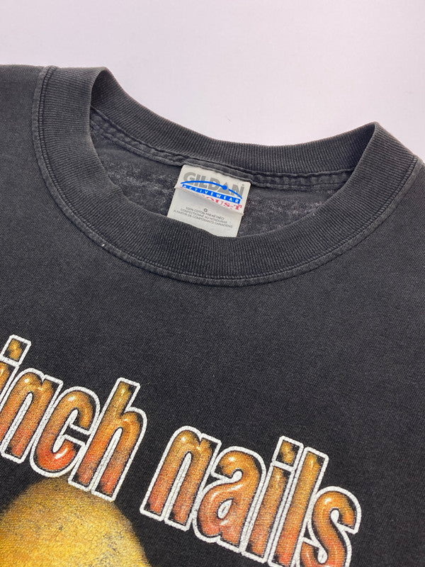 【現状渡し品】【メンズ】 NINE INCH NAILS ナイン・インチ・ネイルズ 00's BOOTLEG RAP DESIGN PRINT TEE 00年代 ブートレグ ラップデザイン プリントTシャツ 半袖 トップス 146-251120-kk-14-min サイズ：L カラー：ブラック 万代Net店