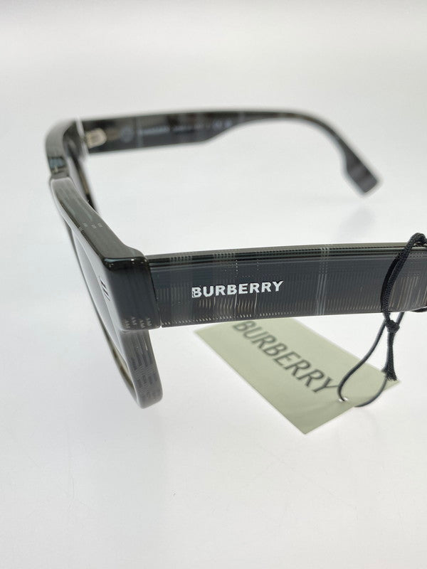 【中古美品】【メンズ】 BURBERRY バーバリー HAYDEN SUNGLASSES 4394F サングラス スクエア ウェリントン フルフィットモデル イタリア製 メガネ 183-251121-em-13-min カラー：グレー 万代Net店