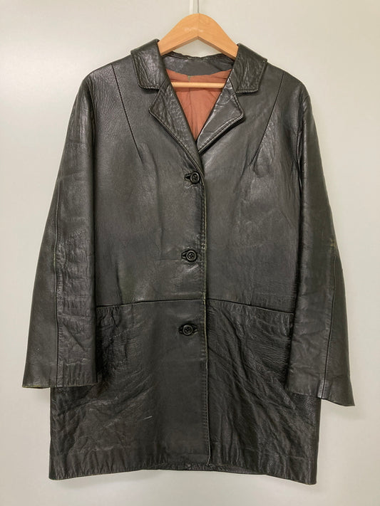 【現状渡し品】【メンズ】 UNKNOWN HARONFUR MODEL 60-70's UK VINTAGE LEATHER COAT ハノーファー モデル 60-70年代 UK ヴィンテージ レザーコート ライトアウター 146-251119-kk-08-min サイズ：表記無し 下記参照 カラー：ブラック 万代Net店