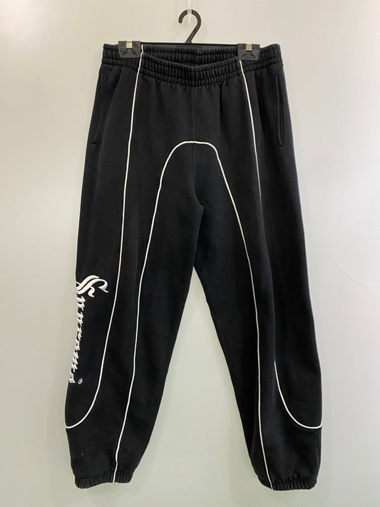 【中古品】【メンズ】 Supreme シュプリーム CURVE PIPING SWEATPANT カーブ パイピング スウェット パンツ メンズ ボトムス 149-251124-em-24-min サイズ：Ｌ カラー：ブラック 万代Net店