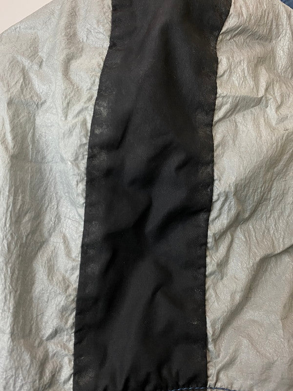 【現状渡し品】【メンズ】 STONE ISLAND ストーンアイランド JACKET NAVY 00S PAUL HARVEY期 ジャケット ヴィンテージ 00年代 ポール・ハーヴェイ期 トレンチコート メンズ アウター 141-251128-em-01-min サイズ：M カラー：ネイビー 万代Net店