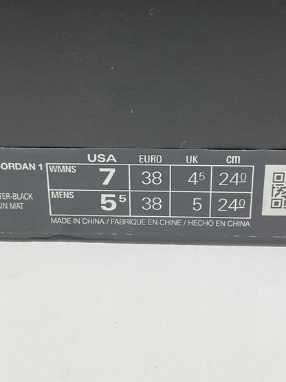 【中古品】【レディース】 NIKE ナイキ WOMEN'S AIR JORDAN 1 BROOKLYN HIGH BLACK FJ5737-001 ウィメンズ エアジョーダン1 ブルックリン ハイ スニーカー レディース 靴 シューズ 166-251124-em-23-min サイズ：24.0cm カラー：ブラック 万代Net店