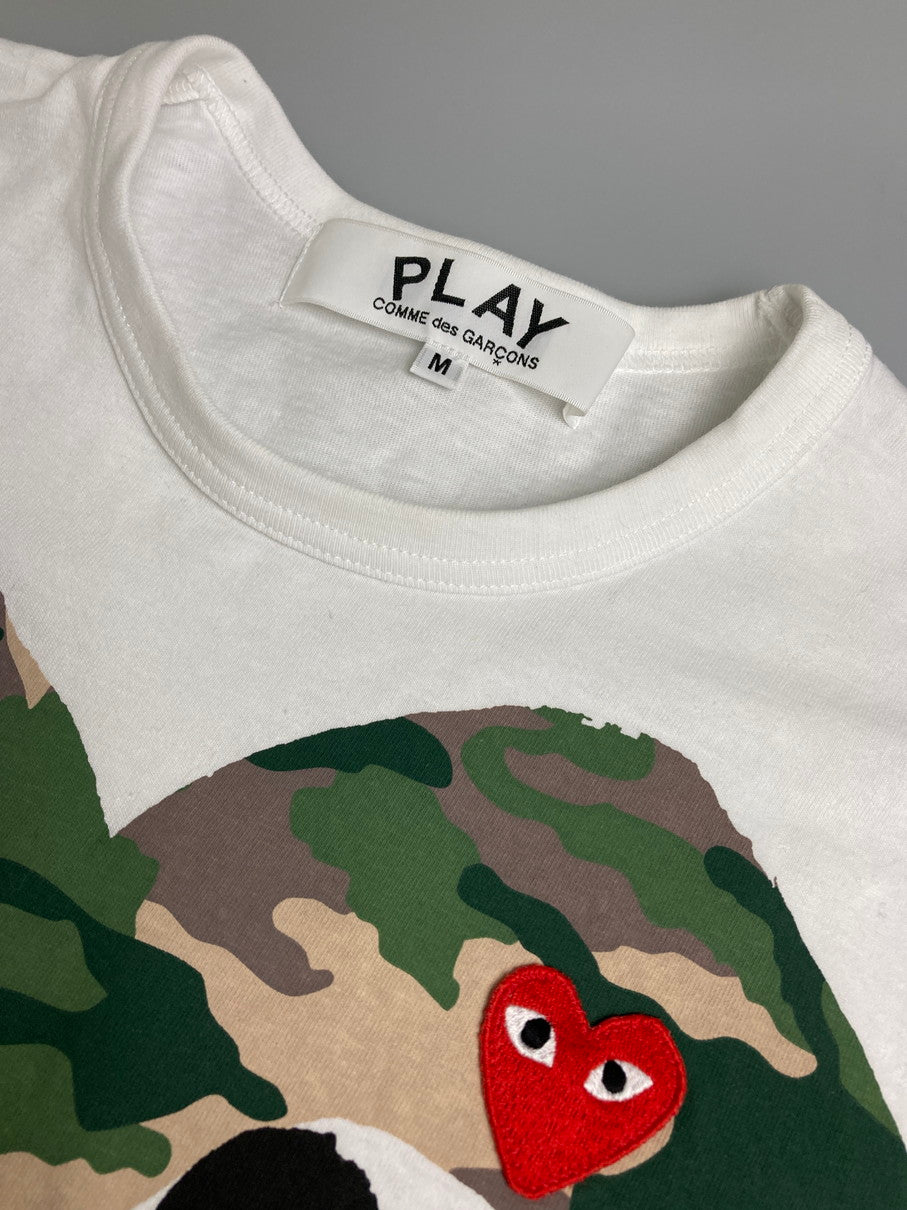 【中古品】【メンズ】 PLAY COMME des GARCONS プレイコムデギャルソン PRINT TEE AX-T242 プリントTシャツ トップス 140-251125-jt-02-min サイズ：M カラー：ホワイト 万代Net店